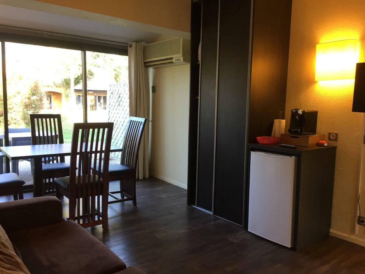 Appartement Village 7 En Residence De Vacances En Camargue Арль Экстерьер фото