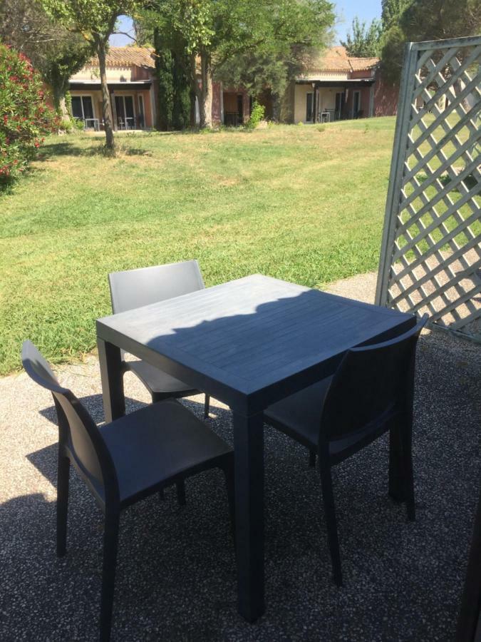 Appartement Village 7 En Residence De Vacances En Camargue Арль Экстерьер фото